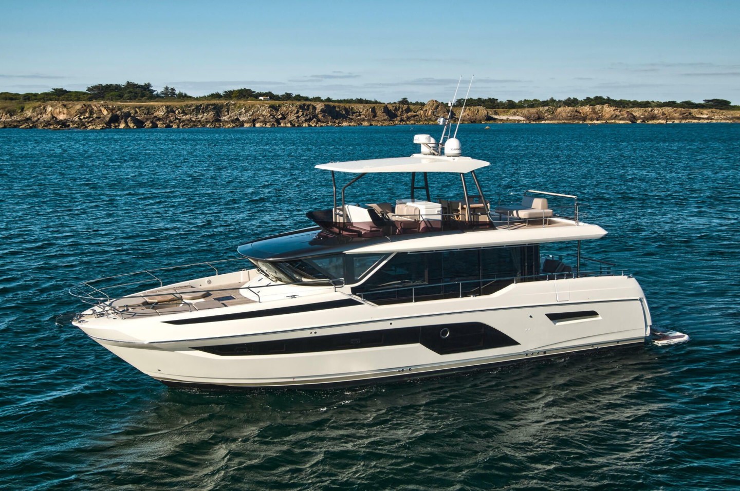 PRESTIGE X60 NHẬN GIẢI THƯỞNG DANH GIÁ NHẤT NGÀNH HÀNG HẢI – WORLD YACHT TROPHIES 2022