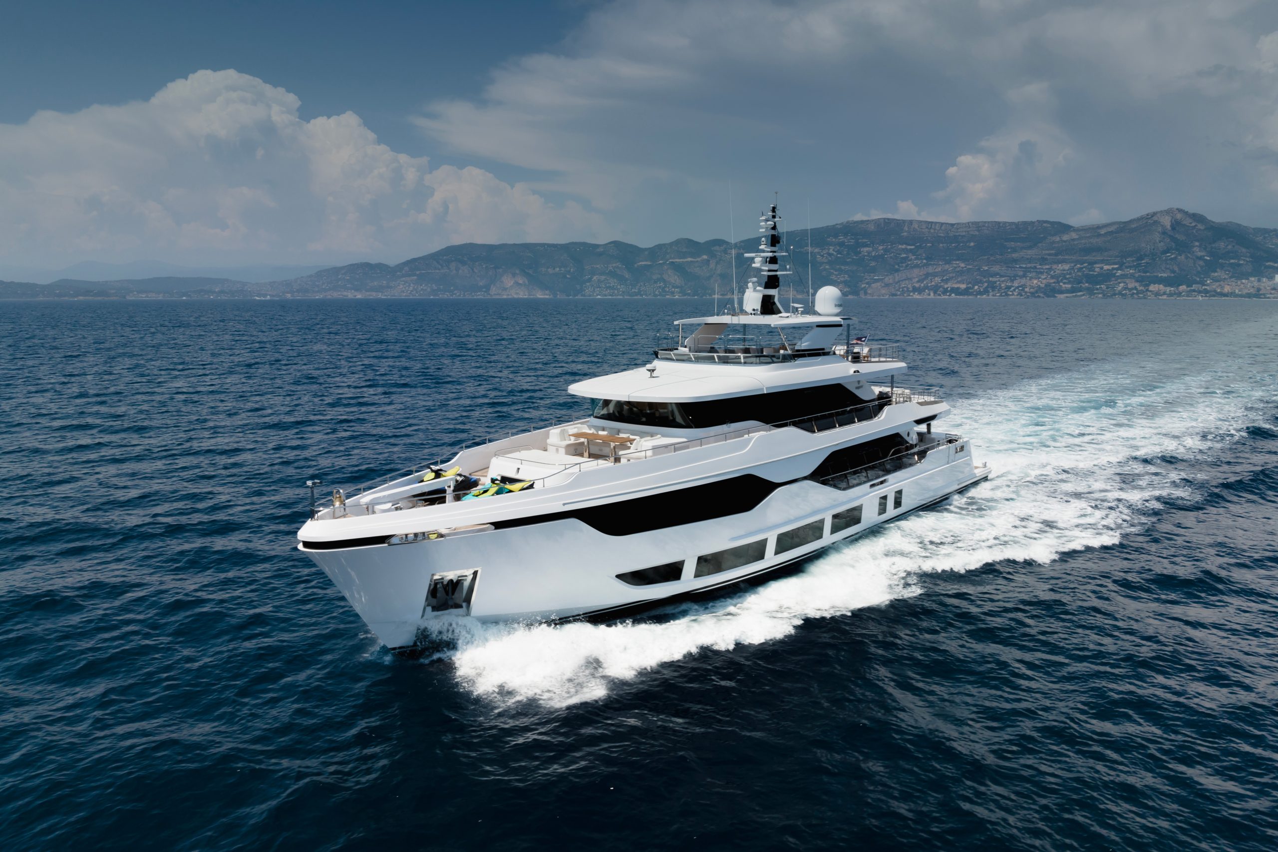 Majesty 120