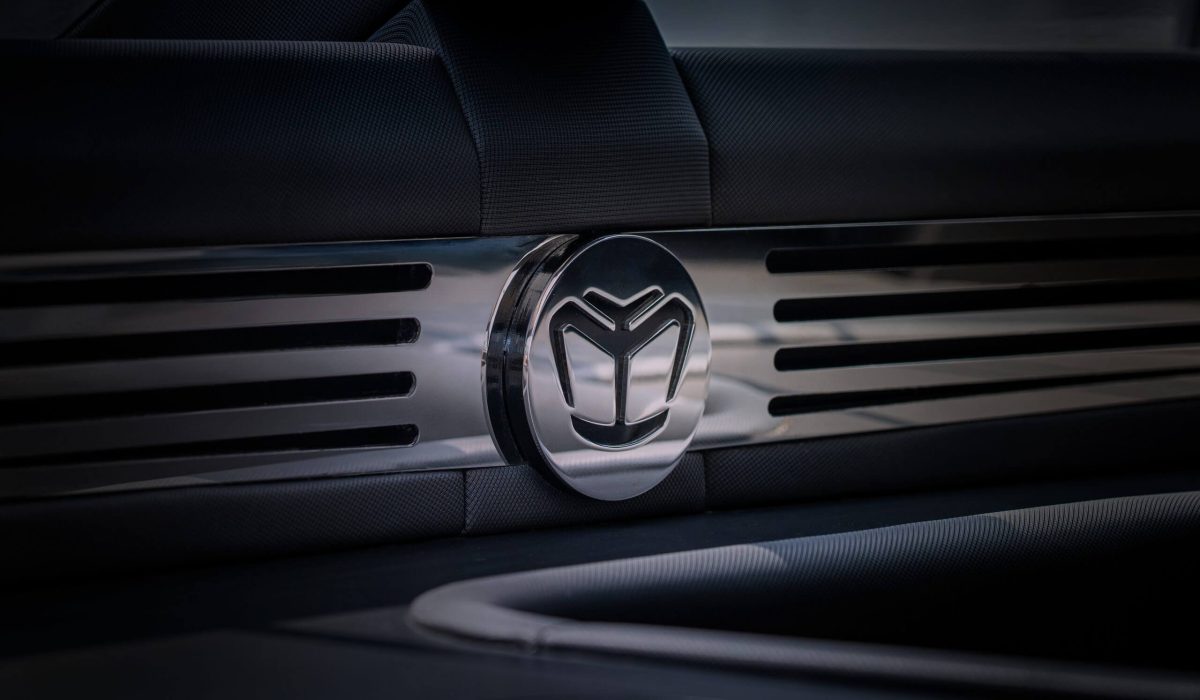 Majesty-60_Details_6-scaled