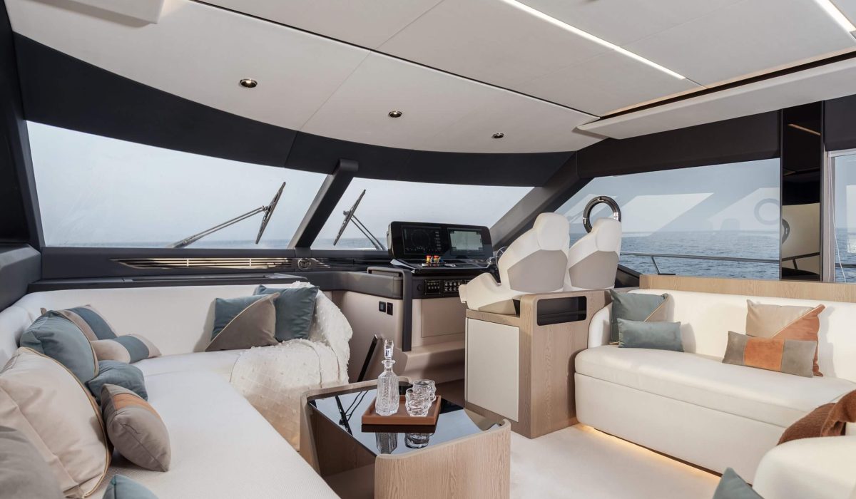 Majesty-60_Main-Salon-2-scaled