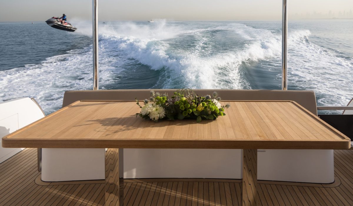 Majesty 62 Ngoai that 5