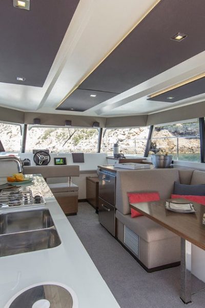 my-37-fountaine-pajot-motor-yachts-img-15